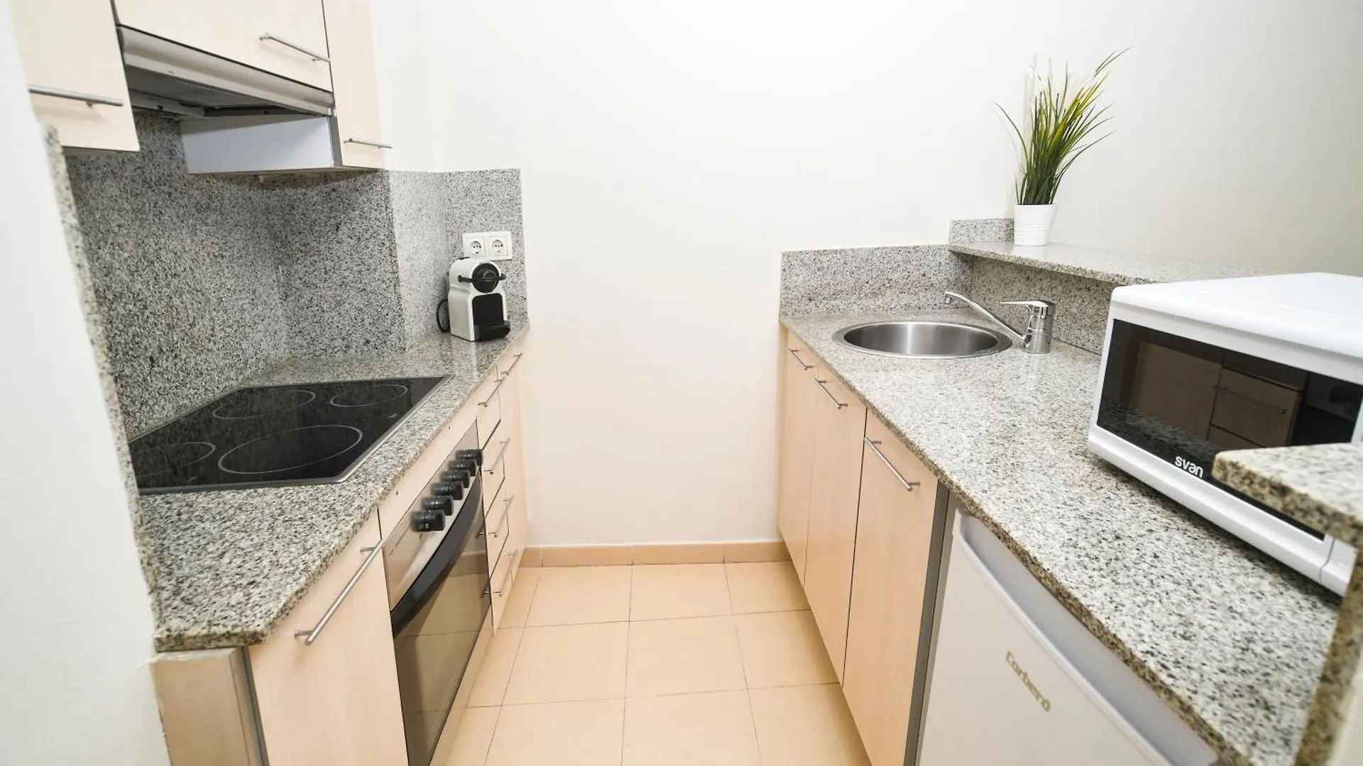 Mar De Vent -Apartments Lloret de Mar 0*,